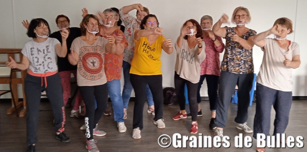 seance mensuelle de yoga du rire